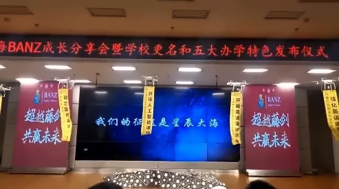 无人机.jpg