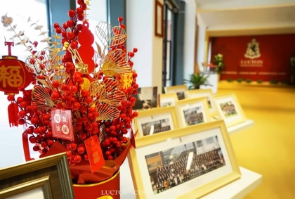 上海莱克顿学校开学.jpg