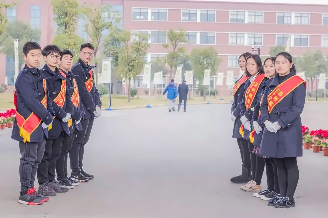 校慶禮儀團隊.jpg