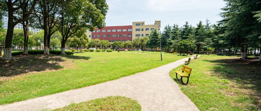 燕京理工学院法学专业介绍