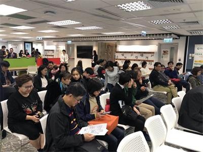 启彦意比思