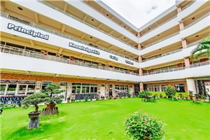 加拿达外国语学校教学楼