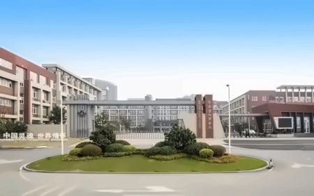 句容碧桂园学校.jpg