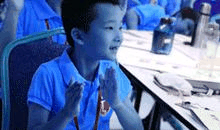 新励成沟通技巧培训课程学员鼓掌