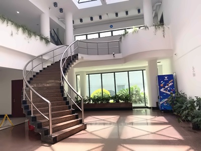 上海工程技术大学国际多语种特色高中项目