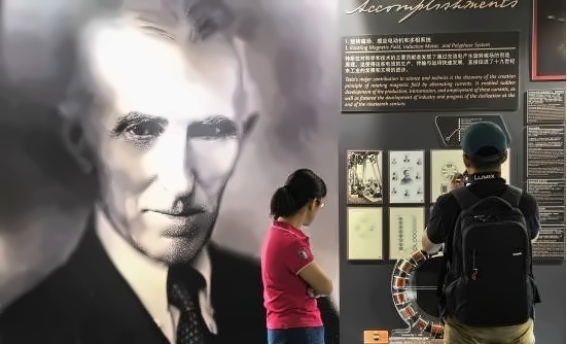 行走课堂.jpg