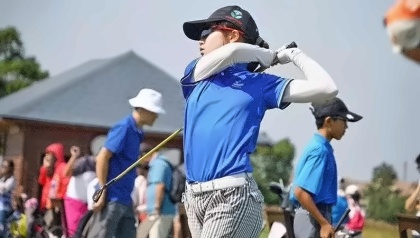 楼同学.jpg