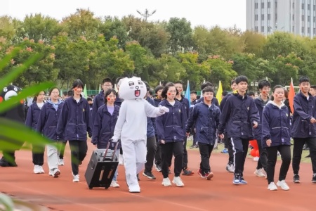 中学部方队.jpg