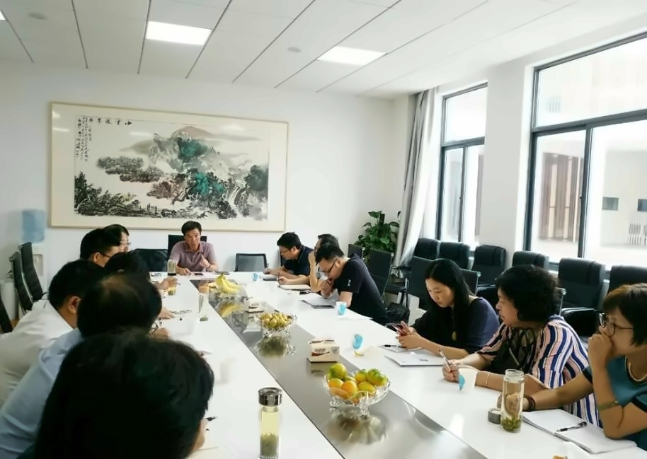 湖州市数学中心组会议.jpg