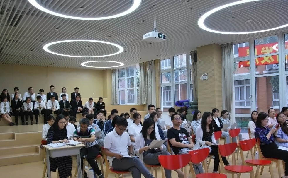 学生会竞选.jpg