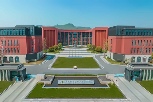 南外方山分校校园环境
