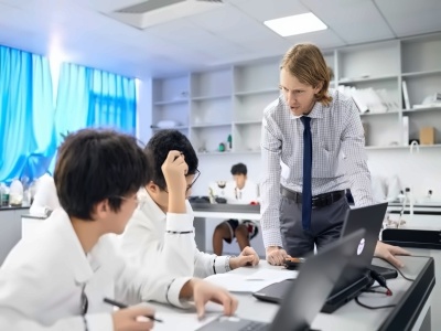 瑞得福国际学校课堂