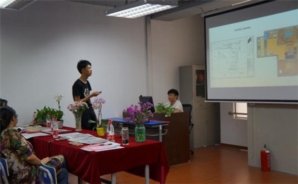 学校环境
