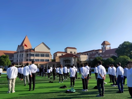 美华学校UIA升旗仪式2.jpg