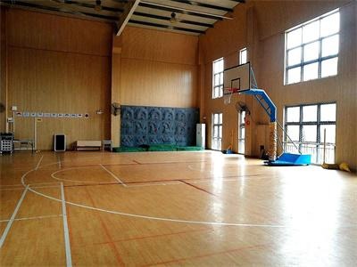 剑桥郡加拿达外国语学校