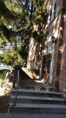 学校官方图片