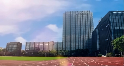 上海浦东新区民办东鼎外国语学校.jpg