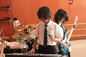 昆明世青学校音乐房