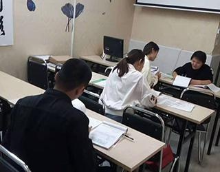 上课
