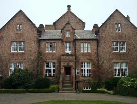 切斯特大学