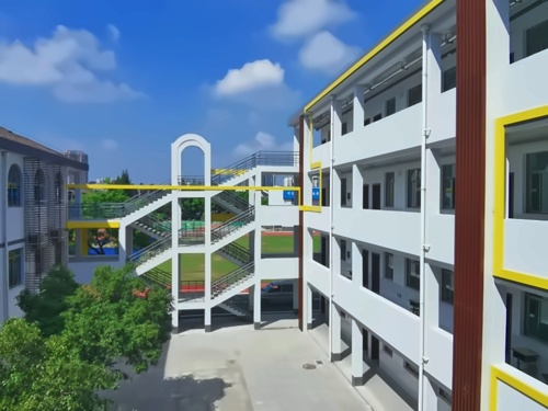 常州市平陵高级中学