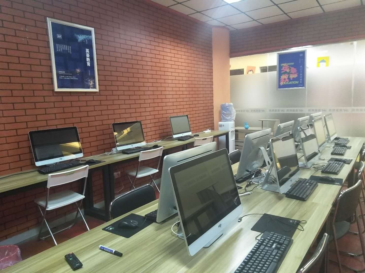 学校环境