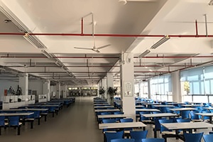 上应IEC学士桥食堂