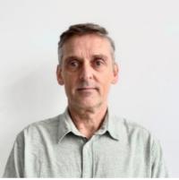 外方文学教师：Anthony Brian Leadley