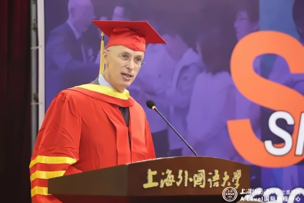毕业典礼现场.jpg