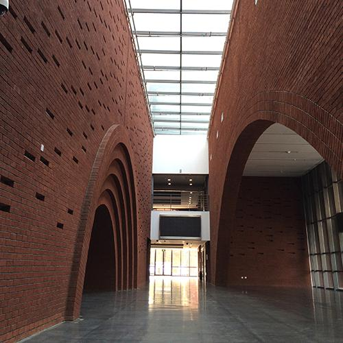 北京外国语大学国际课程中心