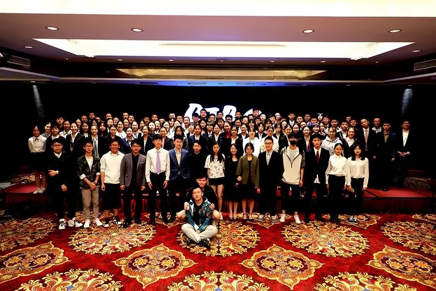 中育贝拉国际高中学生获得北京市高中生商业模拟挑战赛名