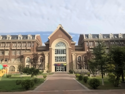 烟台爱华高级中学出国留学部（YIA）烟台爱华出国留学部
