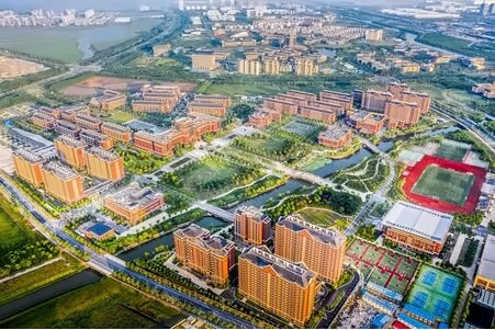 上海建桥学院.jpg