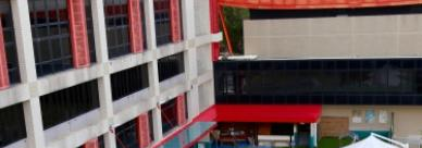 香港加拿大国际学校初中部网站