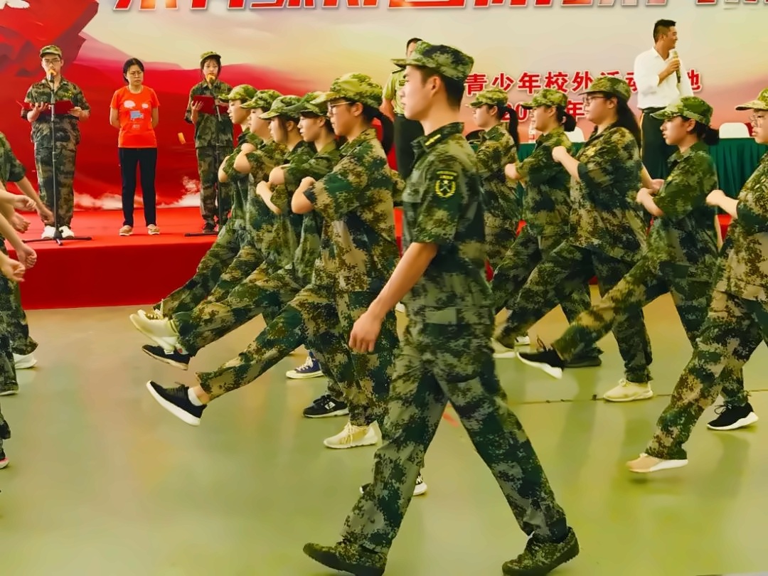 上海师范大学附属第二外国语学校军训.jpg