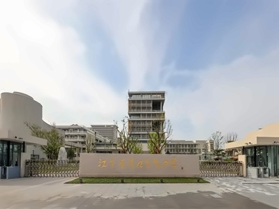 江苏省靖江高级中学校园环境