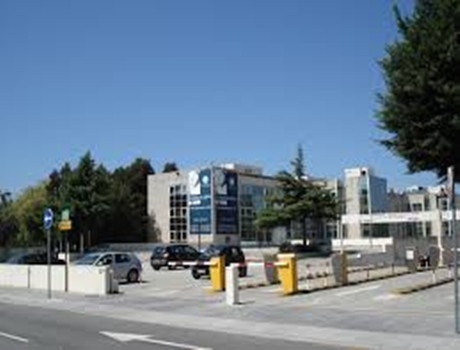 波图卡莱大学