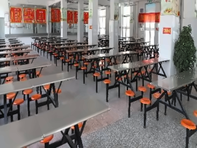河南科技大学附属高级中学食堂