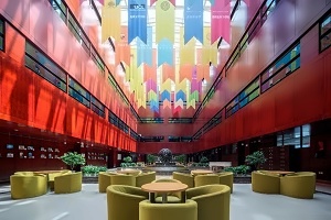 北京大兴熙诚学校三楼阳光大厅