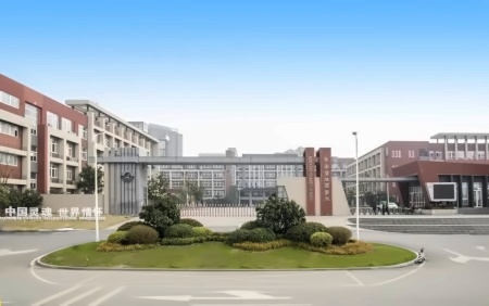 句容碧桂园学校.jpg