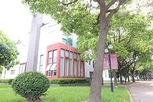 上海美达菲学校教学楼