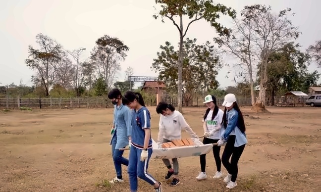 北京王府学校.jpg