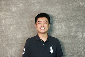 Nick Hu 经济学和英语老师