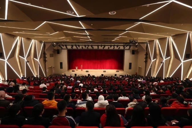 北京德闳学校开学典礼