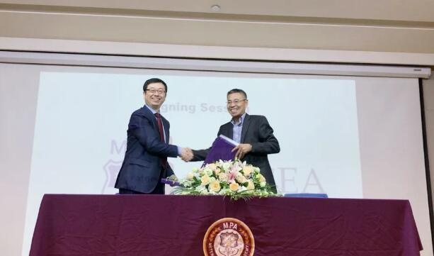 美联国际高中