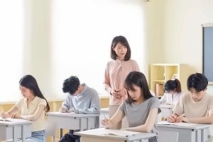 北京市朝阳区北外同文外国语学校春招人数
