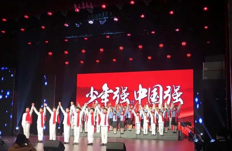 大型晚会.jpg