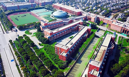 上海启能东方外国语学校