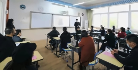 校园开放日活动举行.jpg