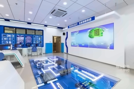 南京金地未来学校计算机教室.jpg